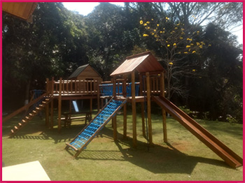 CASA DO TARZAN COM CASA DE CAMPO