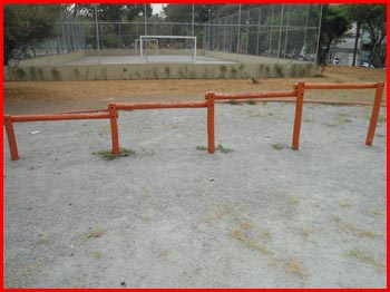 Playground - Alongamento
