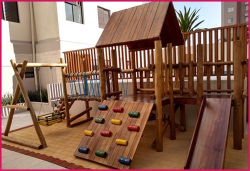 Playground Multibrinquedo de Eucalipto