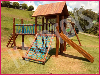 Casinha com Ponte HT 008