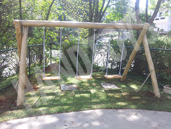 Balanço de Madeira Eucalipto